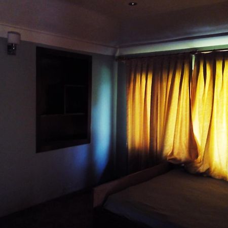 Jeelani Guest House Srīnagar Eksteriør billede